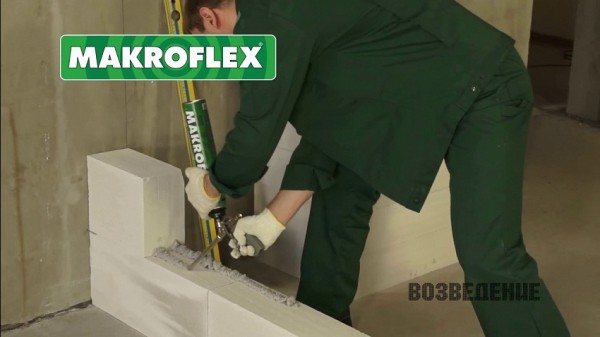 Пена-цемент Makroflex: области применения, преимущества и недостатки