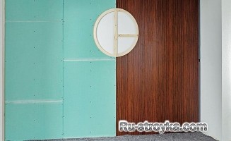 Декорирование стены при помощи ламинированной панели, гипсокартона и обоев. Декорирование стены при помощи ламинированной панели, гипсокартона и обоев.
