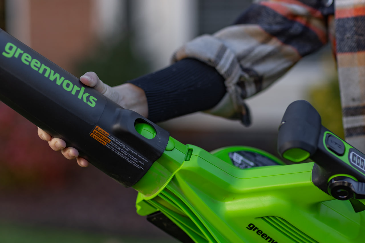 Greenworks GD60BVII: мощный аккумуляторный помощник