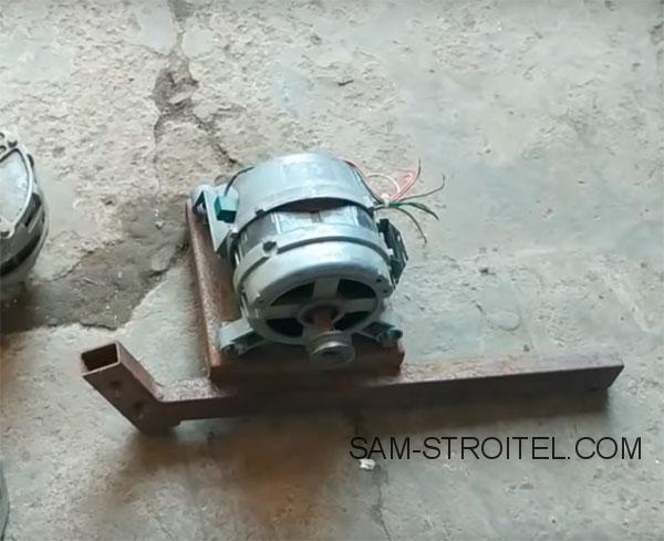 Самоделка из двигателя от стиральной машины и ГУРа Самоделка из двигателя от стиральной машины и ГУРа