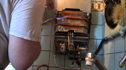 Ремонт газовой колонки «Оазис»: обзор типовых поломок и рекомендации по их устранению Ремонт газовой колонки «Оазис»: обзор типовых поломок и рекомендации по их устранению